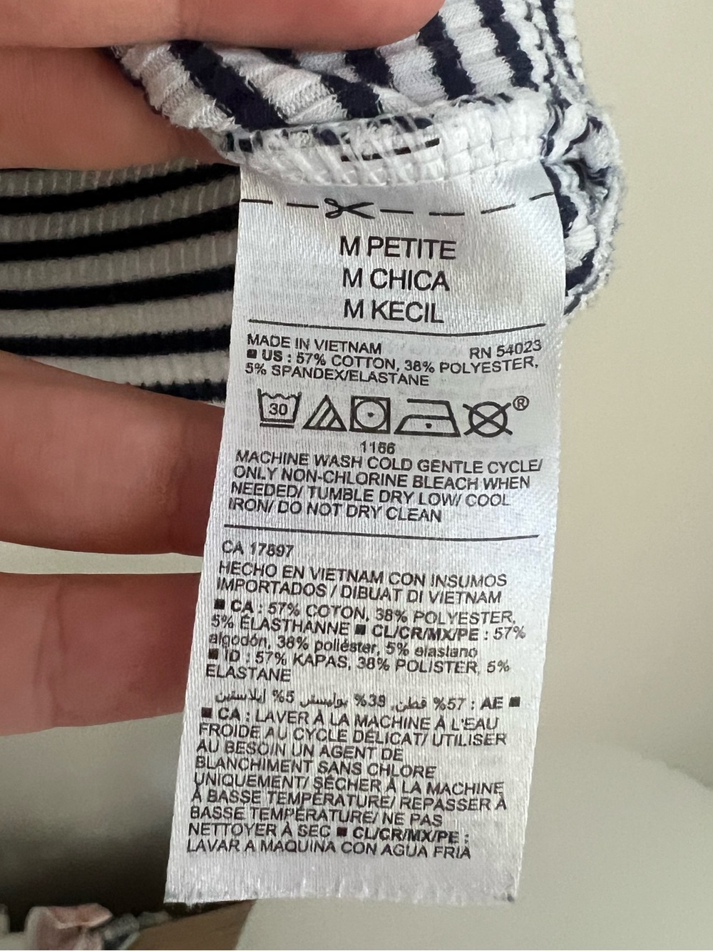 Old Navy White and Navy Striped Short Sleeve Women's Tee - Picture 3 of 6